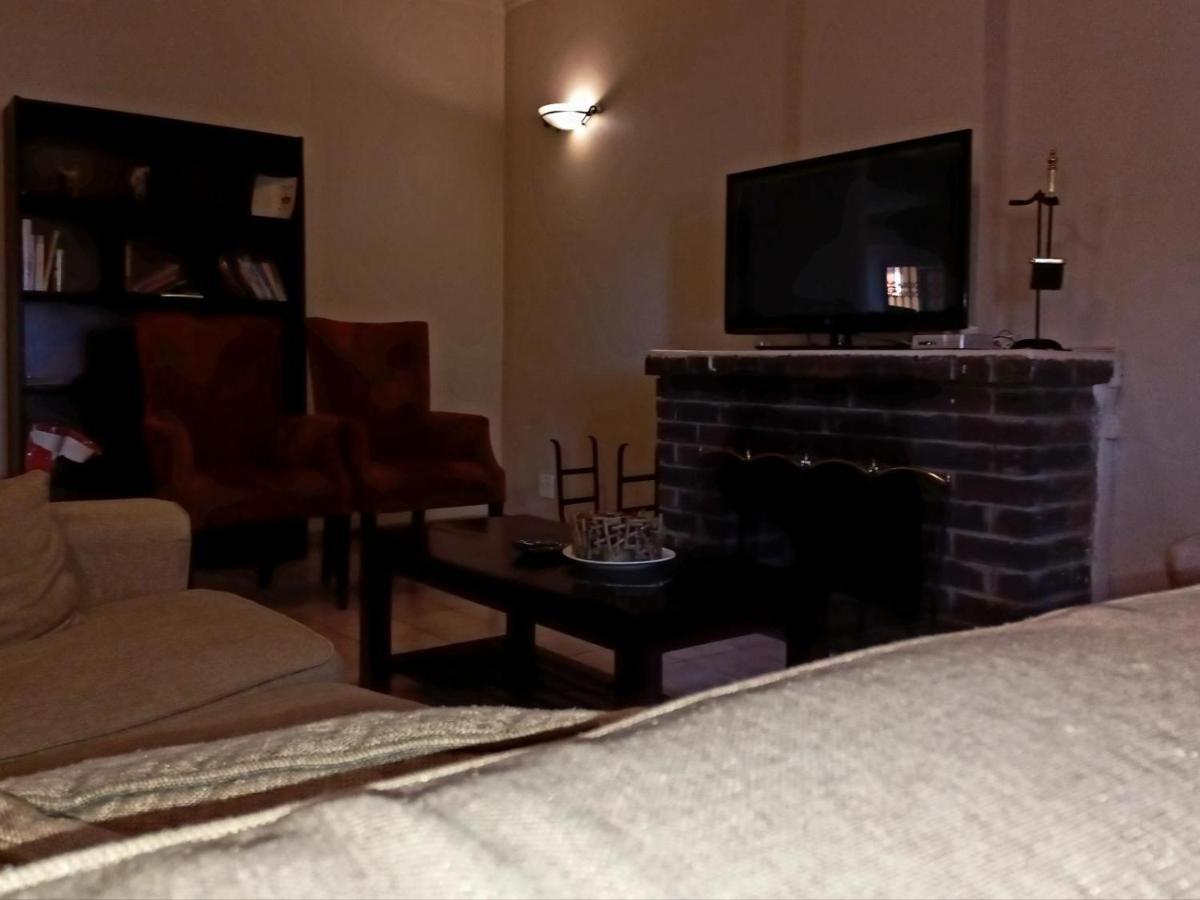 Pilanesberg Guesthouse Mogwase Екстериор снимка